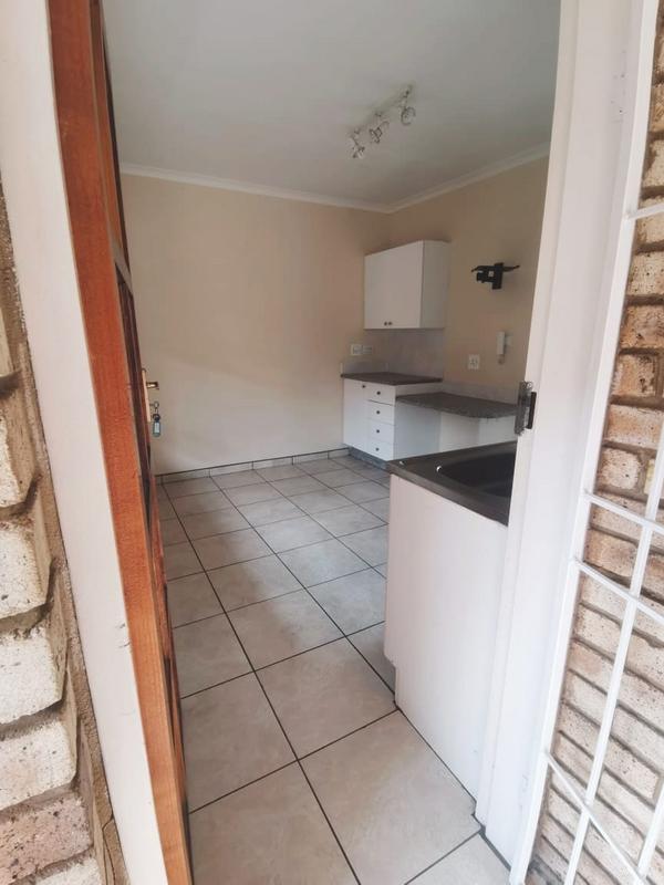 To Let 1 Bedroom Property for Rent in Die Bult North West
